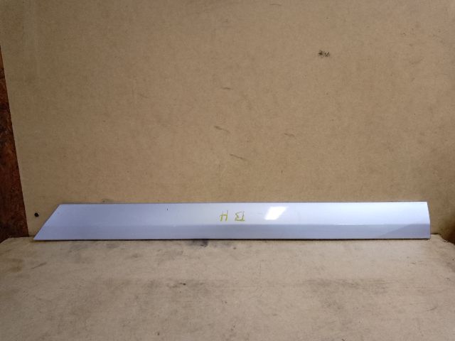 bontott MERCEDES-BENZ C-CLASS Bal hátsó Ajtó Díszléc