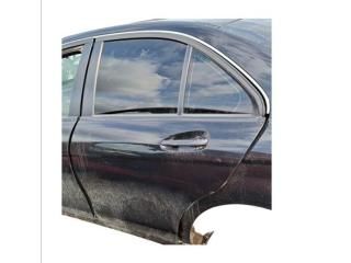 bontott MERCEDES-BENZ C-CLASS Bal hátsó Ajtó (Üres lemez)