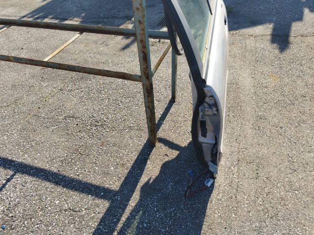 bontott MERCEDES-BENZ C-CLASS Bal hátsó Ajtó (Üres lemez)