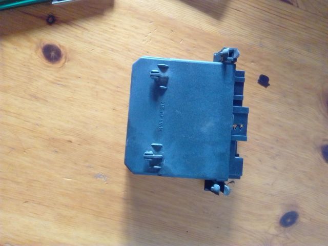 bontott MERCEDES-BENZ C-CLASS Bal hátsó Ajtó Vezérlőegység