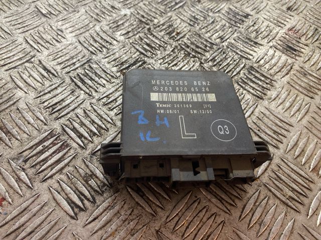 bontott MERCEDES-BENZ C-CLASS Bal hátsó Ajtó Vezérlőegység