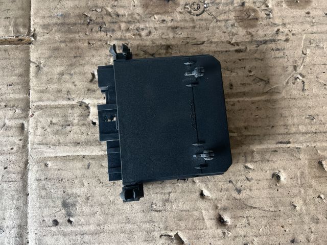 bontott MERCEDES-BENZ C-CLASS Bal hátsó Ajtó Vezérlőegység