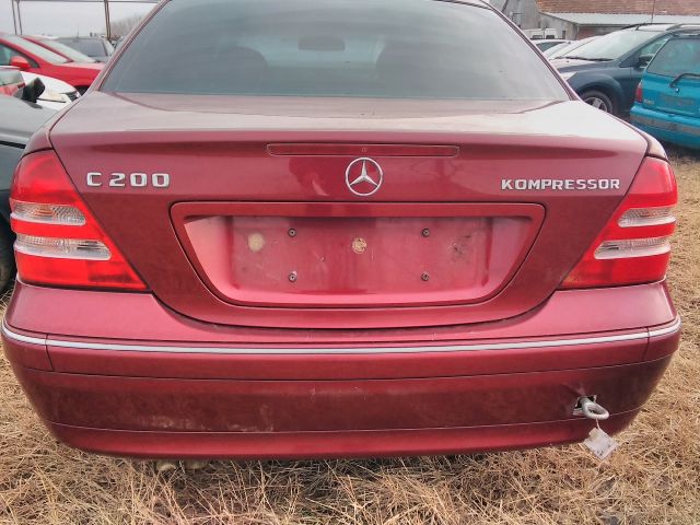 bontott MERCEDES-BENZ C-CLASS Bal hátsó Ajtóhatároló