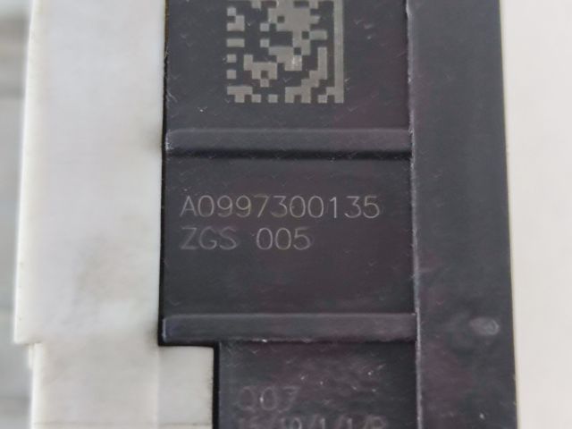 bontott MERCEDES-BENZ C-CLASS Bal hátsó Ajtózár