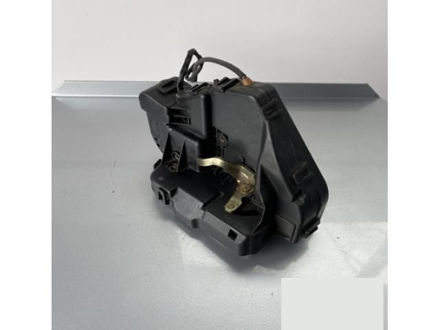 bontott MERCEDES-BENZ C-CLASS Bal hátsó Ajtózár