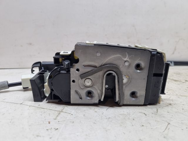 bontott MERCEDES-BENZ C-CLASS Bal hátsó Ajtózár