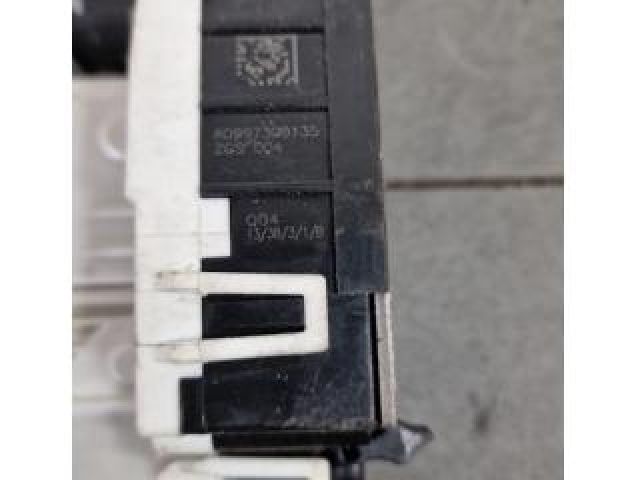 bontott MERCEDES-BENZ C-CLASS Bal hátsó Ajtózár