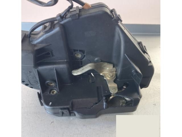 bontott MERCEDES-BENZ C-CLASS Bal hátsó Ajtózár