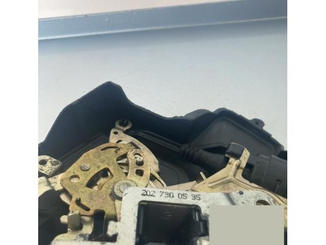 bontott MERCEDES-BENZ C-CLASS Bal hátsó Ajtózár