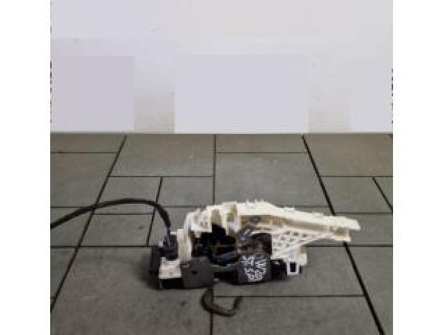 bontott MERCEDES-BENZ C-CLASS Bal hátsó Ajtózár