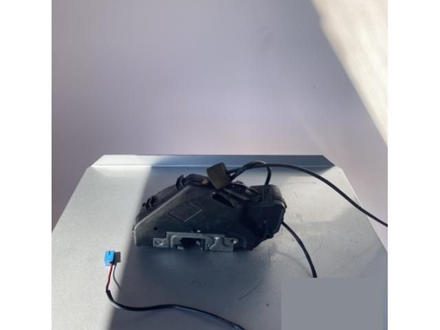 bontott MERCEDES-BENZ C-CLASS Bal hátsó Ajtózár