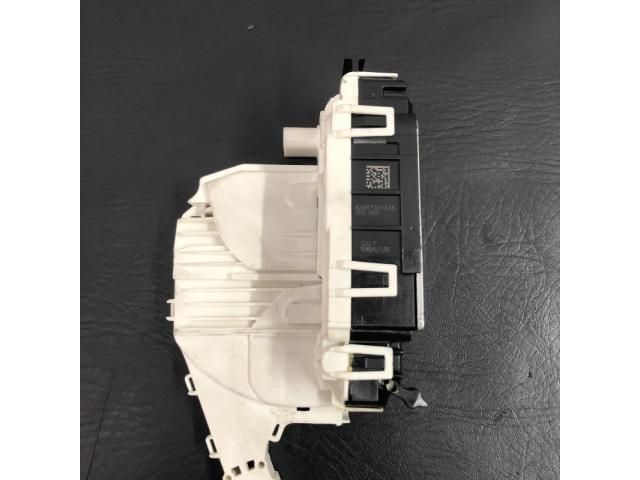 bontott MERCEDES-BENZ C-CLASS Bal hátsó Ajtózár