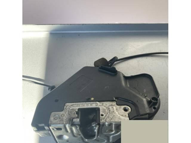 bontott MERCEDES-BENZ C-CLASS Bal hátsó Ajtózár