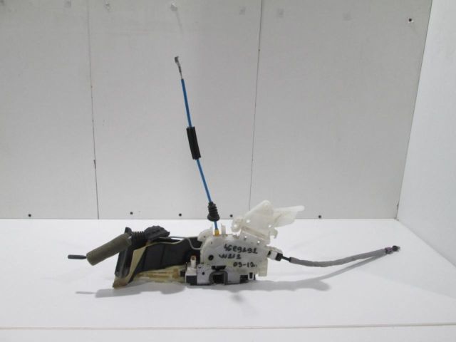 bontott MERCEDES-BENZ C-CLASS Bal hátsó Ajtózár