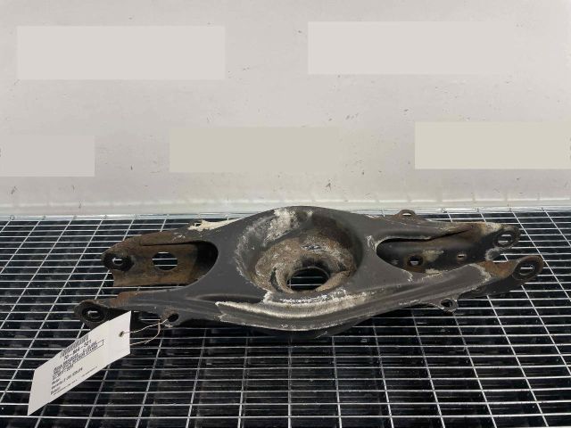 bontott MERCEDES-BENZ C-CLASS Bal hátsó Alsó Lengőkar