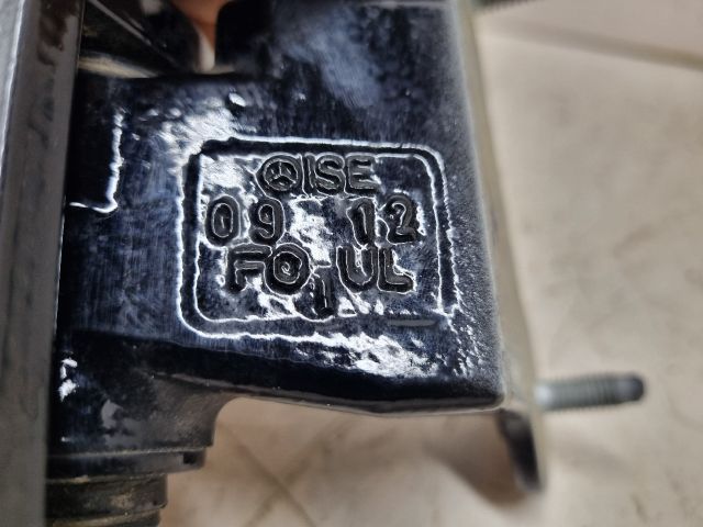 bontott MERCEDES-BENZ C-CLASS Bal hátsó Alsó Zsanér