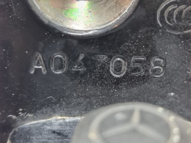 bontott MERCEDES-BENZ C-CLASS Bal hátsó Alsó Zsanér