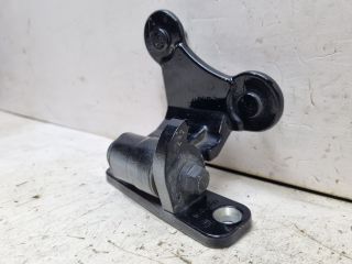 bontott MERCEDES-BENZ C-CLASS Bal hátsó Alsó Zsanér