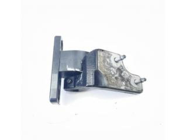 bontott MERCEDES-BENZ C-CLASS Bal hátsó Alsó Zsanér