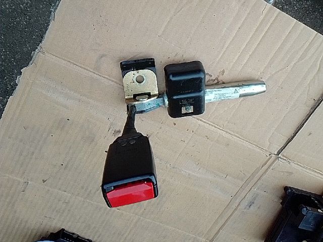 bontott MERCEDES-BENZ C-CLASS Bal hátsó Biztonsági Öv Csat