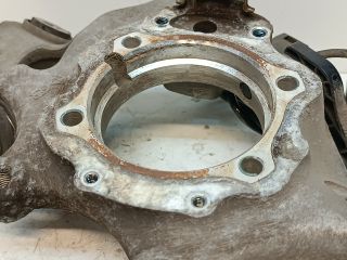 bontott MERCEDES-BENZ C-CLASS Bal hátsó Csonkállvány