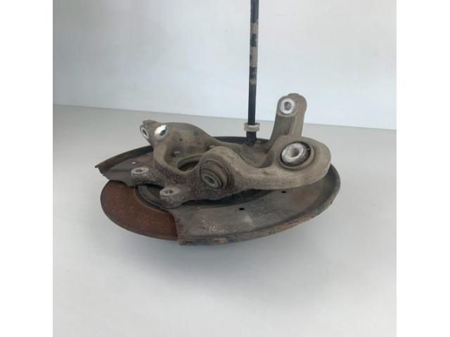 bontott MERCEDES-BENZ C-CLASS Bal hátsó Csonkállvány