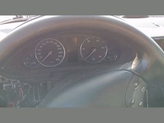 bontott MERCEDES-BENZ C-CLASS Bal hátsó Dobbetét (Kerékjárati, Műanyag)