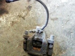 bontott MERCEDES-BENZ C-CLASS Bal hátsó Féknyereg Munkahengerrel