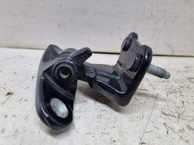 bontott MERCEDES-BENZ C-CLASS Bal hátsó Felső Zsanér