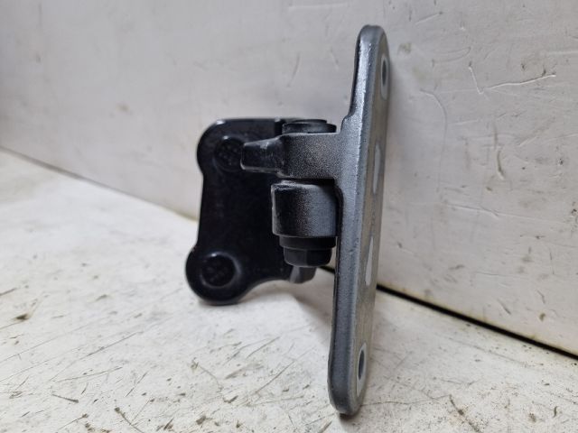 bontott MERCEDES-BENZ C-CLASS Bal hátsó Felső Zsanér