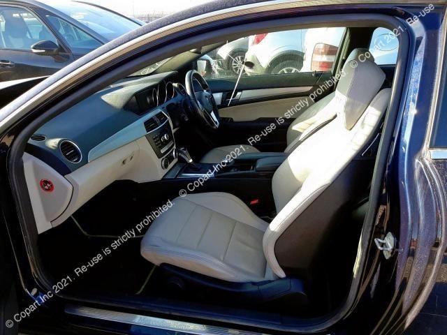 bontott MERCEDES-BENZ C-CLASS Bal hátsó Gumikéder