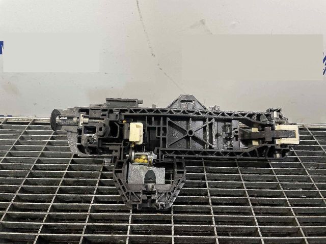 bontott MERCEDES-BENZ C-CLASS Bal hátsó Külső Kilincs