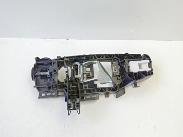 bontott MERCEDES-BENZ C-CLASS Bal hátsó Külső Kilincsfészek