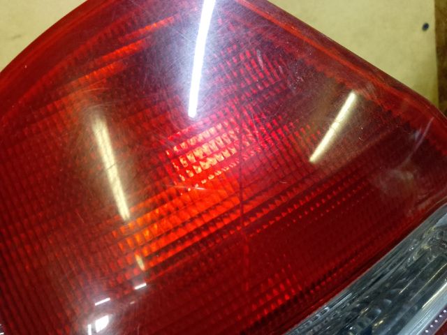 bontott MERCEDES-BENZ C-CLASS Bal Hátsó Lámpa