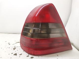 bontott MERCEDES-BENZ C-CLASS Bal Hátsó Lámpa