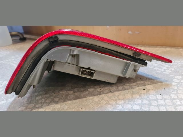 bontott MERCEDES-BENZ C-CLASS Bal Hátsó Lámpa