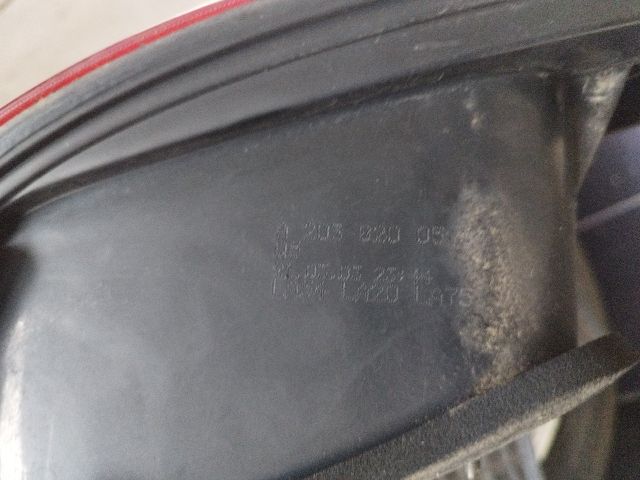 bontott MERCEDES-BENZ C-CLASS Bal Hátsó Lámpa