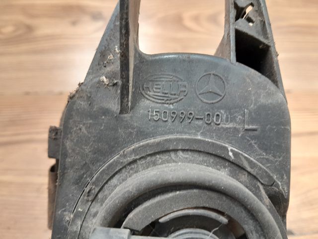 bontott MERCEDES-BENZ C-CLASS Bal Ködfényszóró