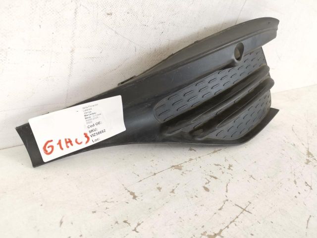 bontott MERCEDES-BENZ C-CLASS Bal Ködlámpa Rács