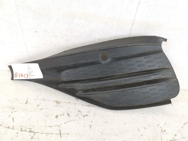 bontott MERCEDES-BENZ C-CLASS Bal Ködlámpa Rács