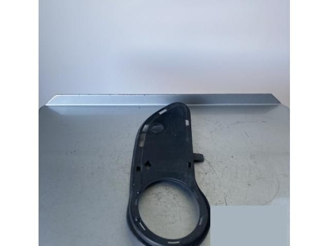 bontott MERCEDES-BENZ C-CLASS Bal Ködzárófény Keret