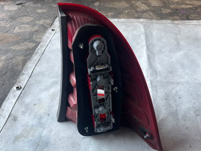 bontott MERCEDES-BENZ C-CLASS Bal Külső Hátsó Lámpa