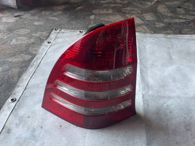 bontott MERCEDES-BENZ C-CLASS Bal Külső Hátsó Lámpa