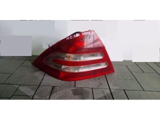 bontott MERCEDES-BENZ C-CLASS Bal Külső Hátsó Lámpa