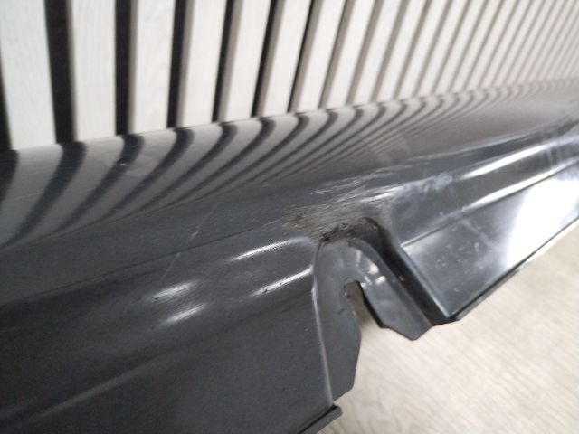 bontott MERCEDES-BENZ C-CLASS Bal Küszöb