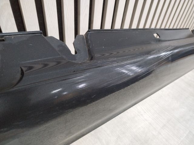 bontott MERCEDES-BENZ C-CLASS Bal Küszöb