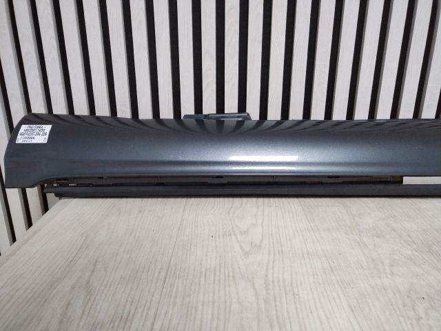 bontott MERCEDES-BENZ C-CLASS Bal Küszöb