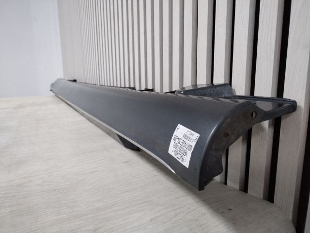 bontott MERCEDES-BENZ C-CLASS Bal Küszöb