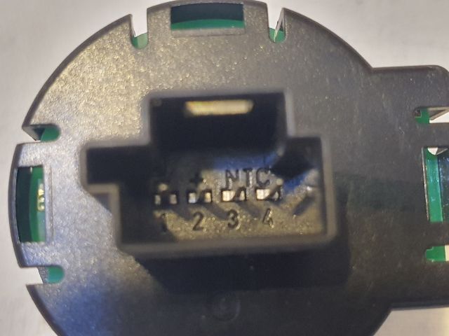 bontott MERCEDES-BENZ C-CLASS Belső Hőmérséklet Érzékelő