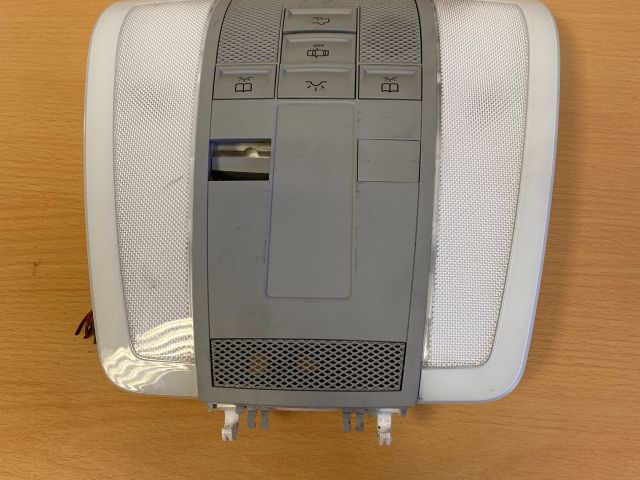 bontott MERCEDES-BENZ C-CLASS Beltér Világítás Első